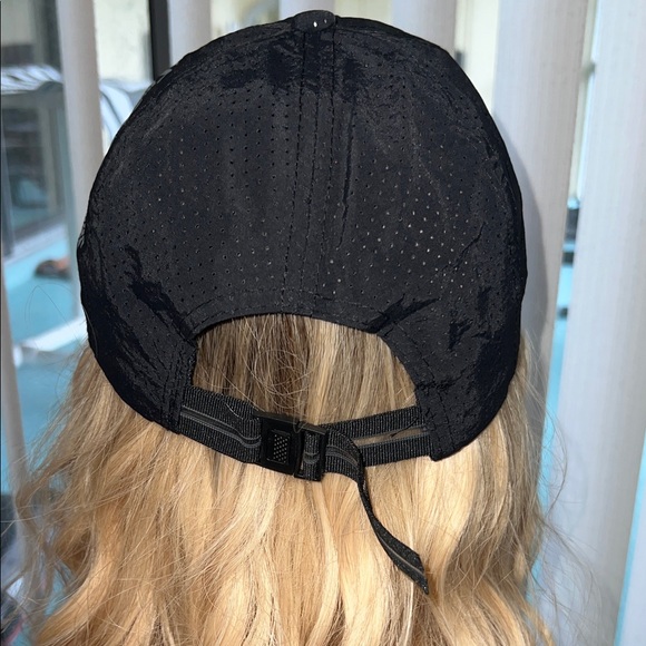 Men / Women Black Dragon Embroidered Cap - Picture 3 of 5